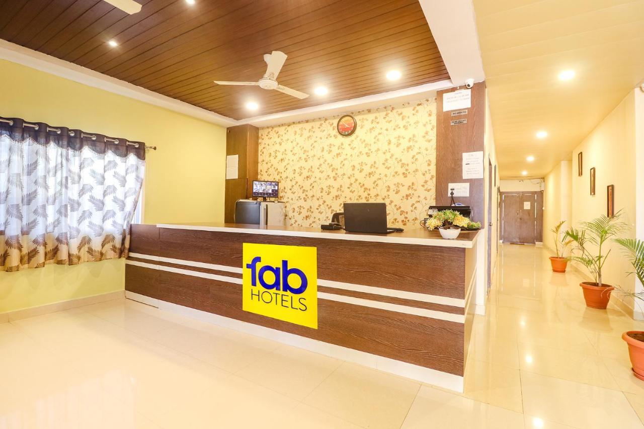 Fabexpress Airport Stay Inn - Nr Hyderabad International Airport, Shamshabad المظهر الخارجي الصورة