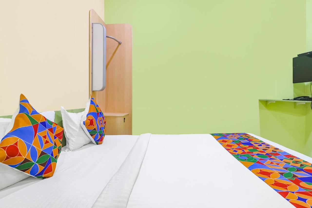 Fabexpress Airport Stay Inn - Nr Hyderabad International Airport, Shamshabad المظهر الخارجي الصورة