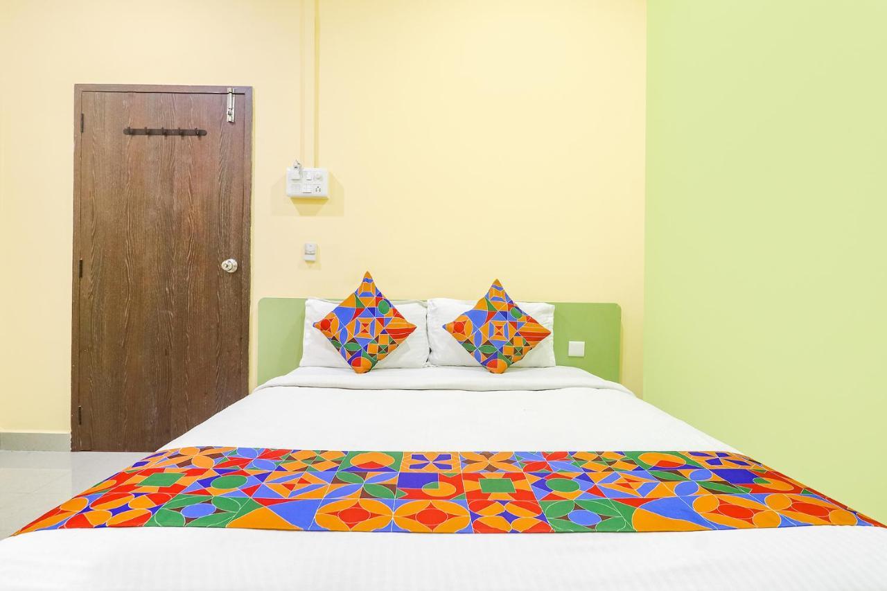 Fabexpress Airport Stay Inn - Nr Hyderabad International Airport, Shamshabad المظهر الخارجي الصورة