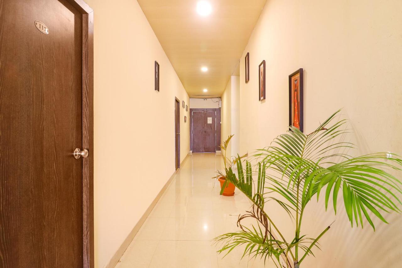 Fabexpress Airport Stay Inn - Nr Hyderabad International Airport, Shamshabad المظهر الخارجي الصورة